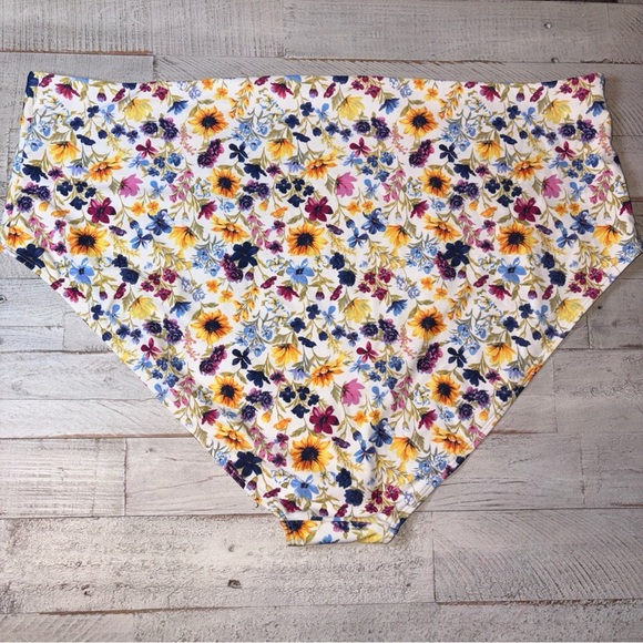 Old Navy Floral Print Swim Bottom High Waist Bikini Bottom Plus Size 4X - Picture 8 of 15